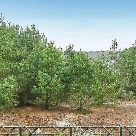 Three-bedroom Holiday In Feriehus